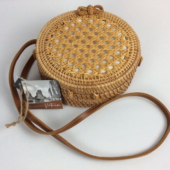 Handcrafted in Vietnam Handbags - Handmade Rattan Round Crossbody Bag Canning Front Leather Strap Hasp Bow Closure